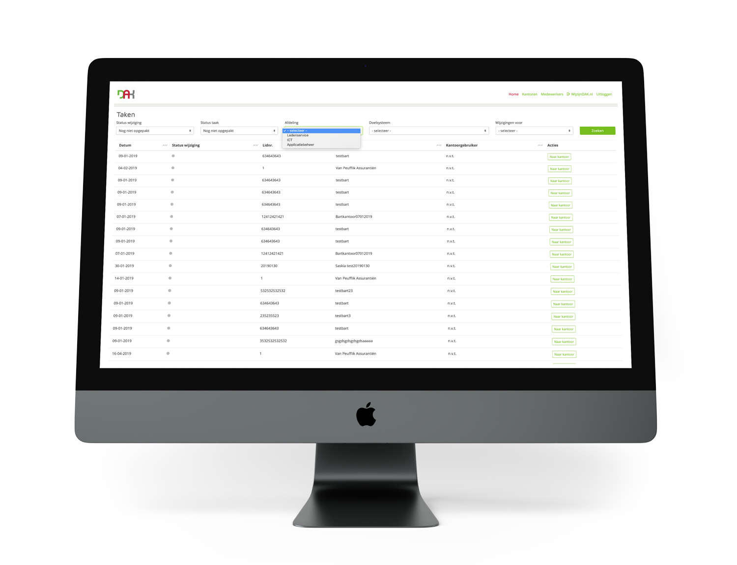 Afbeelding van de DAK CKS website op een computerscherm